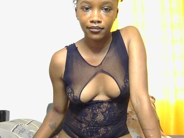 SaucyAngels live cam on BongaCams