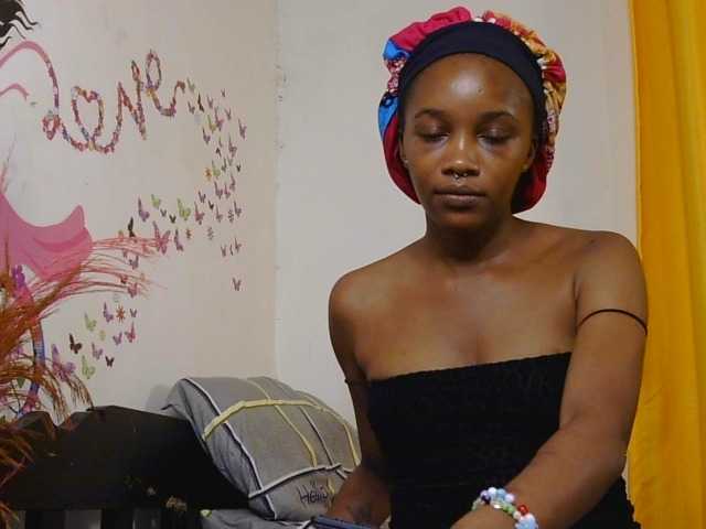 SaucyAngels live cam on BongaCams