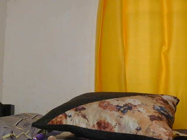 SaucyAngels live cam on BongaCams