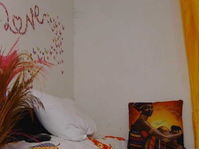 SaucyAngels live cam on BongaCams