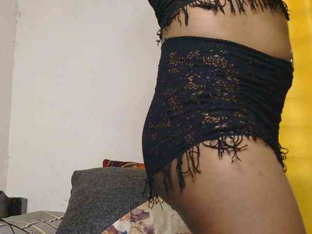SaucyAngels webcam
