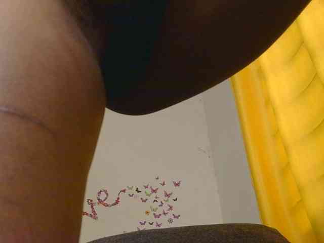 SaucyAngels webcam