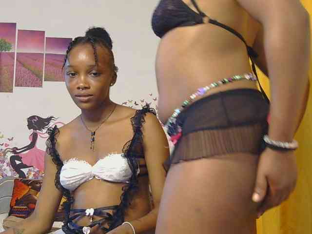 Dieses Model ist jetzt live. SaucyAngels
