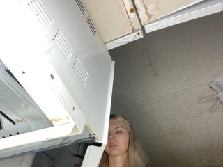 Milanii Porn Show