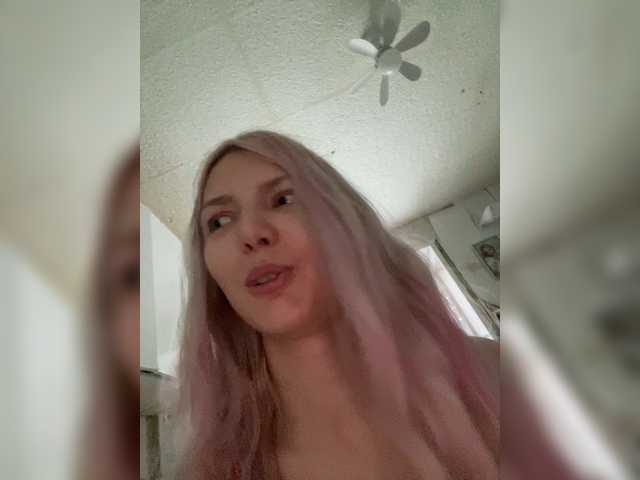 milanii live sex