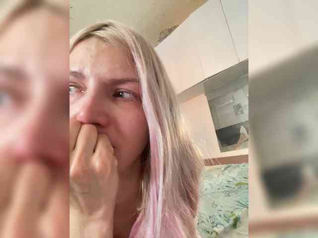 Milanii Sex Cam Show