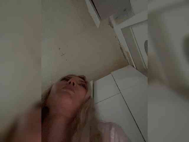 Milanii Live Webcam on BongaCams