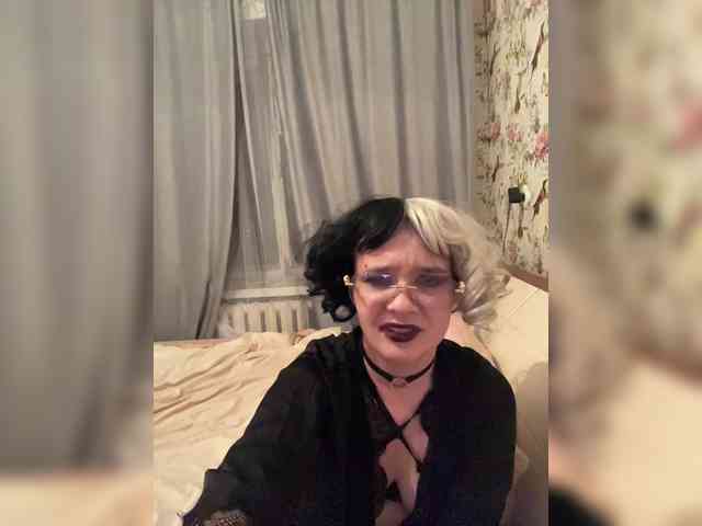 Astarta-bluud webcam