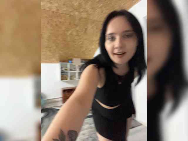 Astarta-bluud webcam