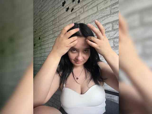 Astarta-bluud webcam