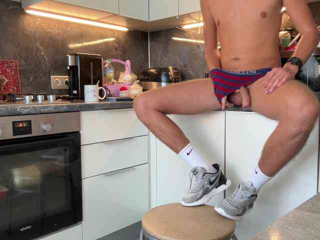 Anton-blond