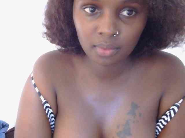 mystiquearia webcam