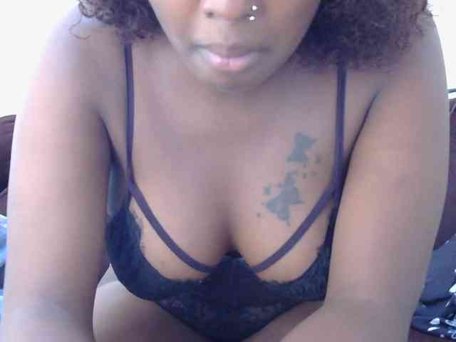 mystiquearia webcam