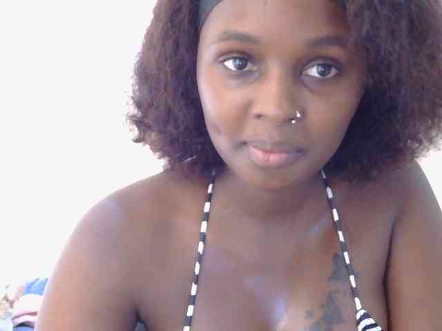 mystiquearia webcam