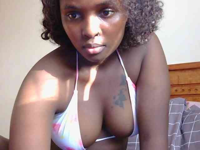mystiquearia webcam