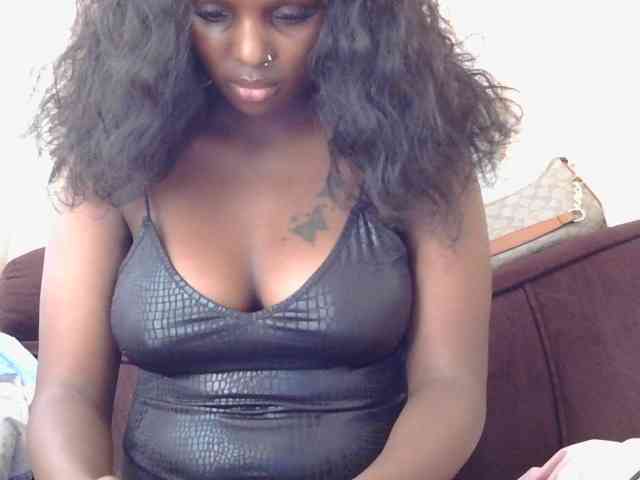 mystiquearia webcam