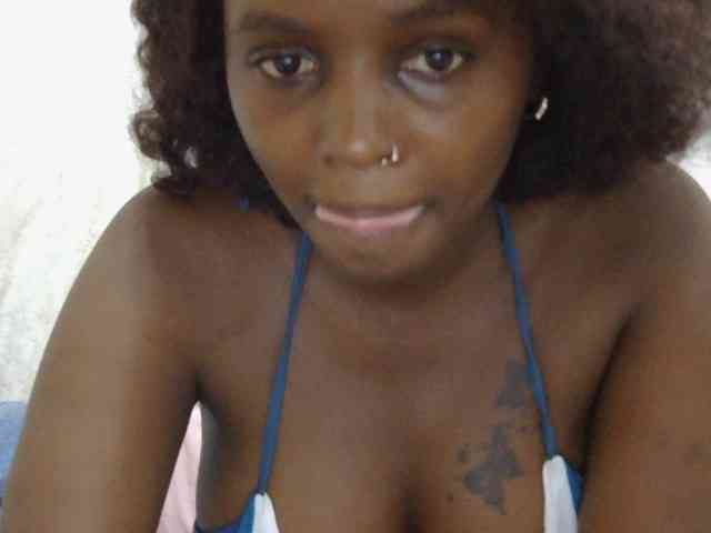 mystiquearia webcam