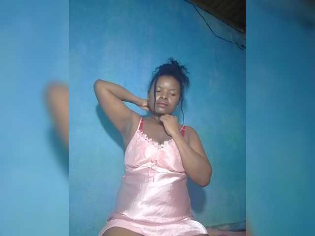 Anisexy live cam on BongaCams