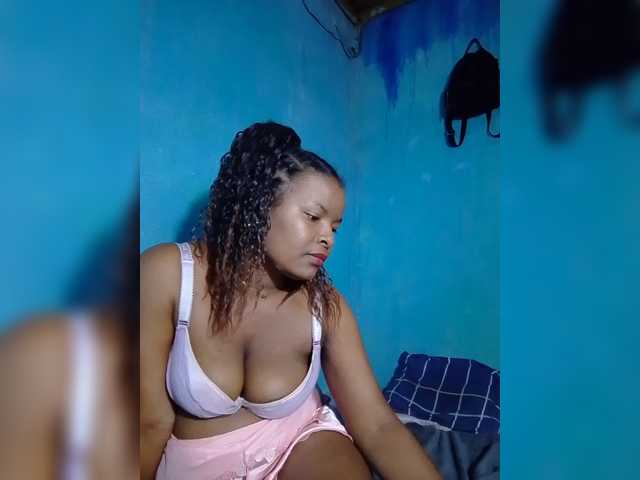 Anisexy live cam on BongaCams