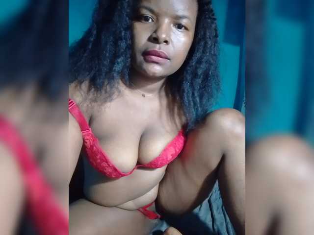 Anisexy live cam on BongaCams