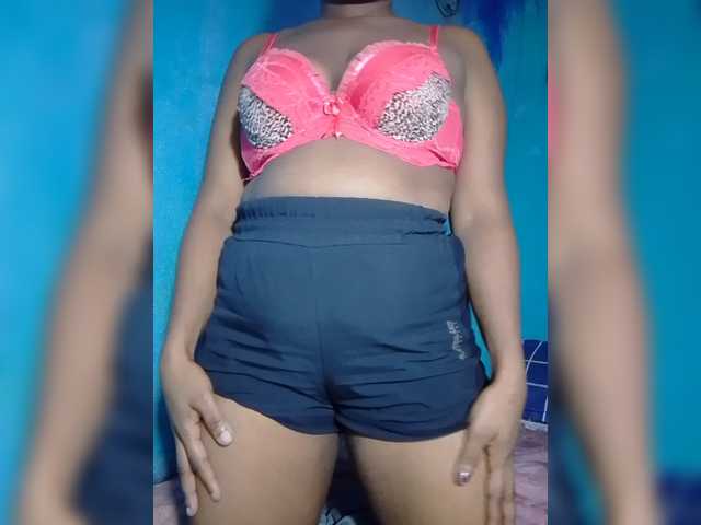 Anisexy live cam on BongaCams