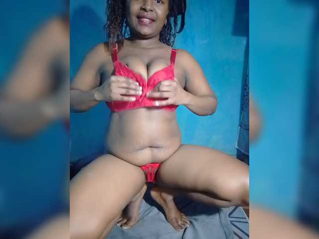 Anisexy live cam on BongaCams