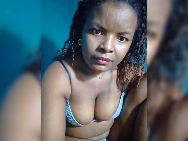 Anisexy live cam on BongaCams