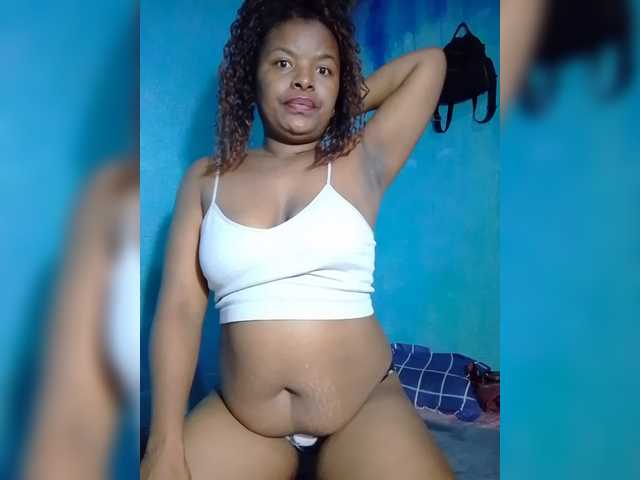 Anisexy live cam on BongaCams