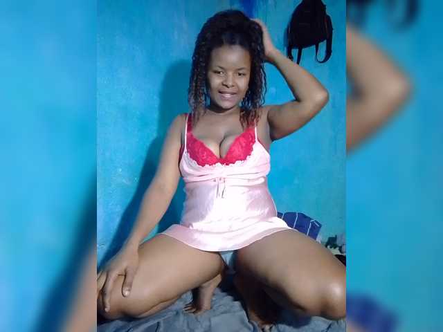 Anisexy live cam on BongaCams