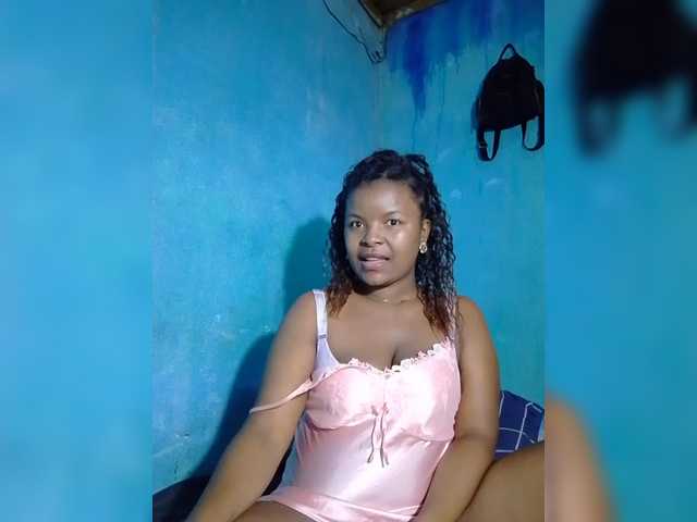 Anisexy live cam on BongaCams