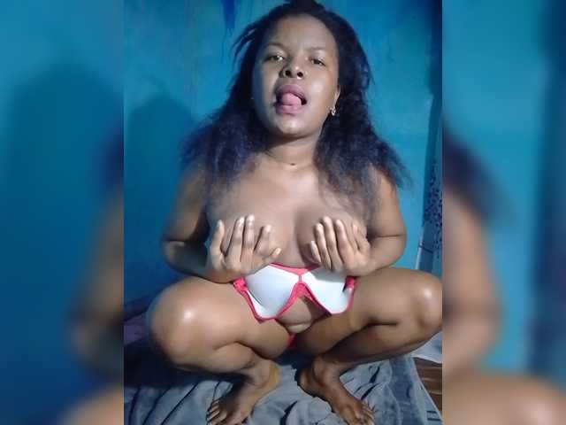 Anisexy live cam on BongaCams