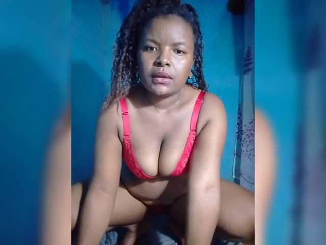 Anisexy live cam on BongaCams
