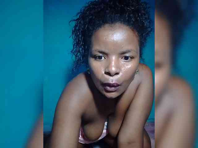 Modèle: Anisexy