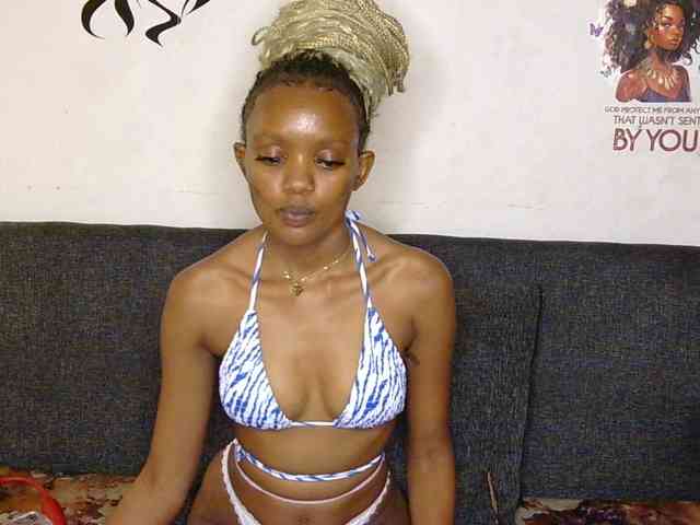 FlirtyAngels webcam