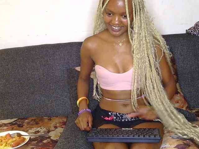 FlirtyAngels webcam