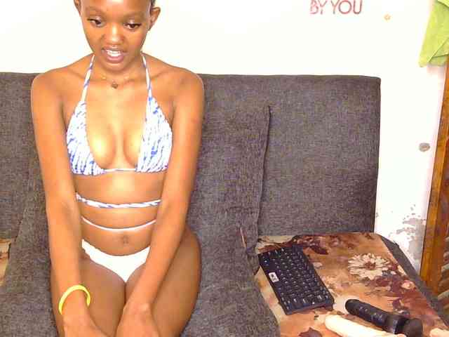 FlirtyAngels webcam
