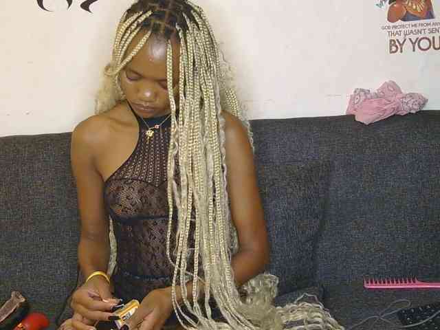 FlirtyAngels webcam