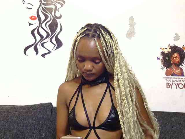FlirtyAngels webcam