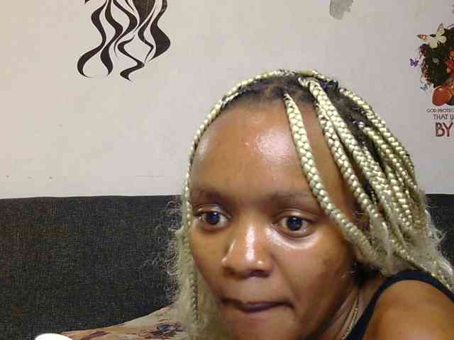 FlirtyAngels webcam