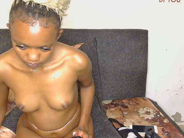 FlirtyAngels webcam