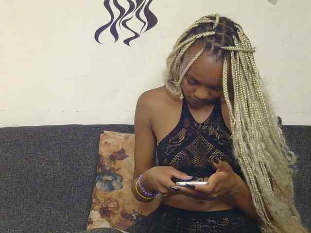 FlirtyAngels webcam