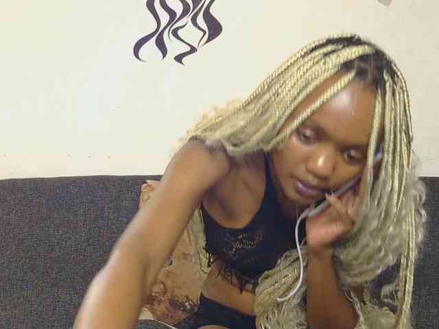 FlirtyAngels webcam
