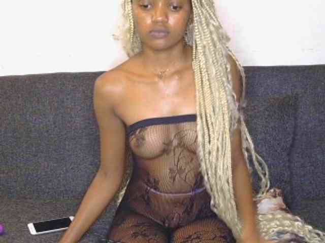 FlirtyAngels webcam