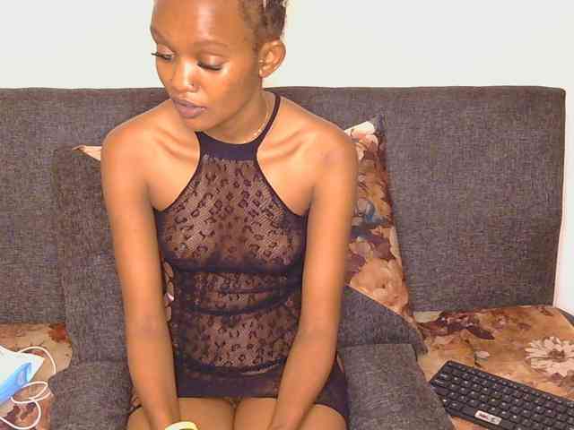 FlirtyAngels webcam