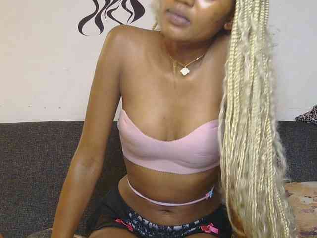 FlirtyAngels webcam