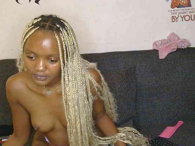 FlirtyAngels webcam