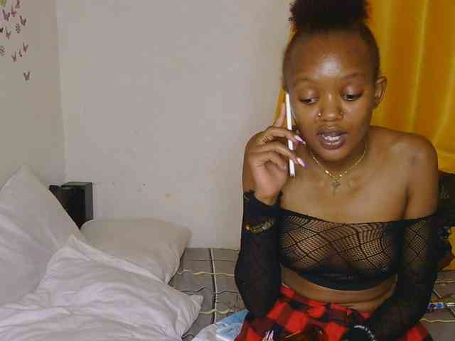 FlirtyAngels webcam