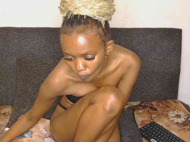 FlirtyAngels webcam