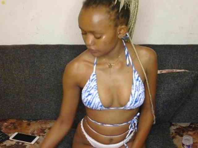 FlirtyAngels webcam