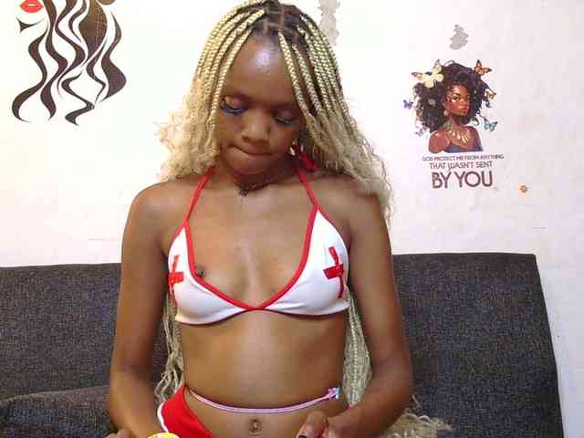 FlirtyAngels webcam